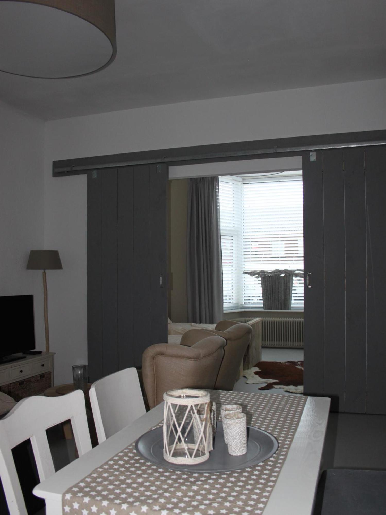 Raadhuis Egmond Egmond aan den Hoef Quarto foto